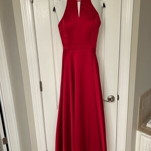 Elegant Red Halter Bridesmaid/Prom Gown with Keyhole Detail
